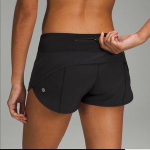 Lu Lu Lemon Speed Up Low-Rise Lined Short 2.5”